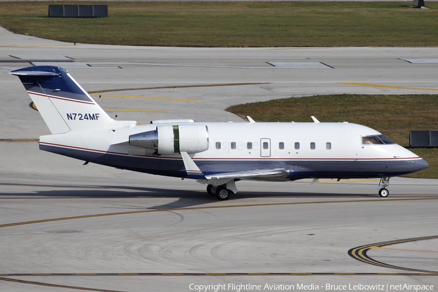 (Private) Bombardier CL-600-2B16 Challenger 604 (N724MF) | Photo 94636
