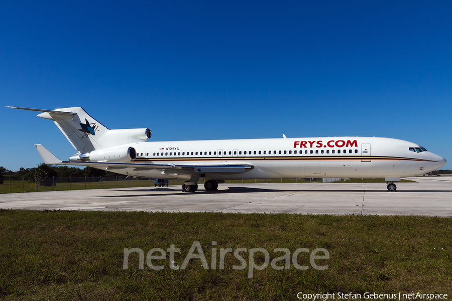 Fry's Electronics Boeing 727-281(Adv RE) (N724YS) | Photo 37932