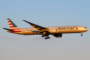 American Airlines Boeing 777-323(ER) (N725AN) at  New York - John F. Kennedy International, United States