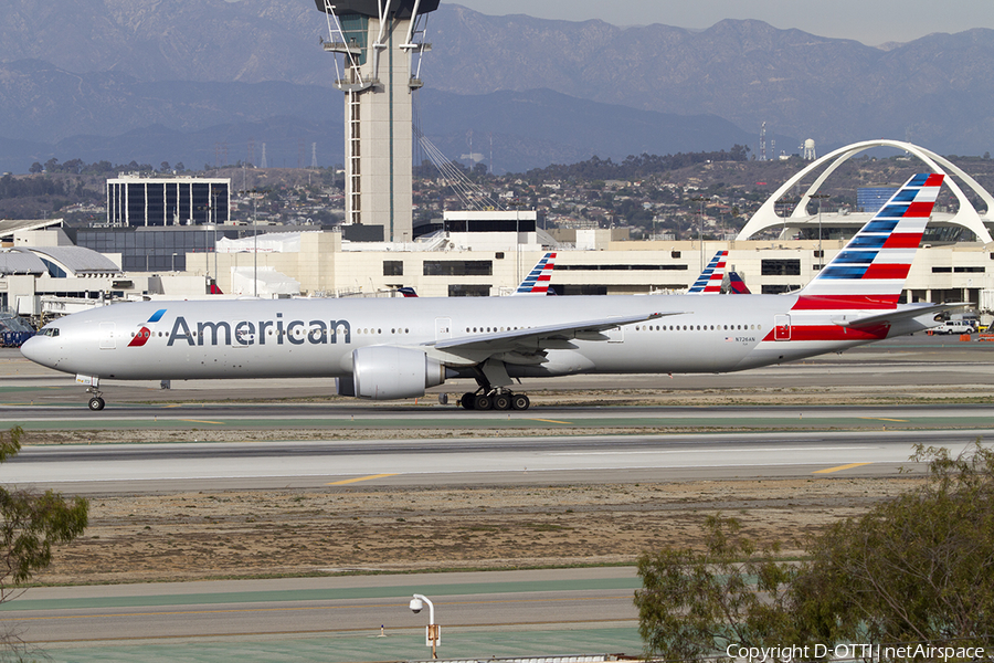 American Airlines Boeing 777-323(ER) (N726AN) | Photo 469292