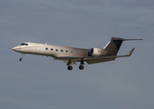 Flight Options Gulfstream G-V (N727PR) at  Farnborough, United Kingdom