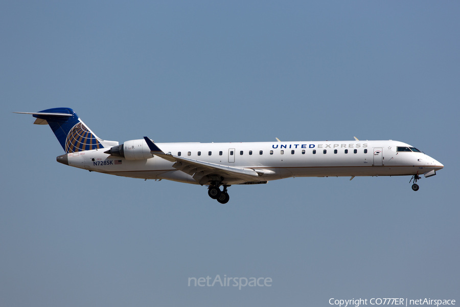 United Express (SkyWest Airlines) Bombardier CRJ-701ER (N728SK) | Photo 93940