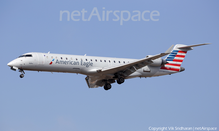 United Express (SkyWest Airlines) Bombardier CRJ-701ER (N728SK) | Photo 200276