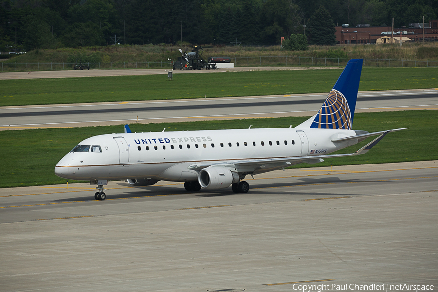 United Express (Republic Airlines) Embraer ERJ-170LR (ERJ-170-100LR) (N728YX) | Photo 117717