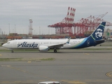 Alaska Airlines Boeing 737-9 MAX (N729AL) at  Newark - Liberty International, United States