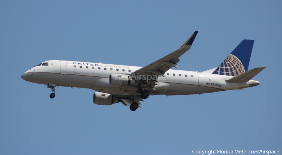 United Express (Republic Airlines) Embraer ERJ-175LR (ERJ-170-200LR) (N729YX) | Photo 351285