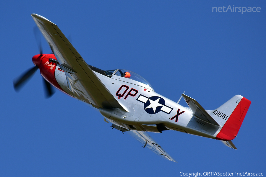 (Private) North American P-51D Mustang (N72FT) | Photo 540050