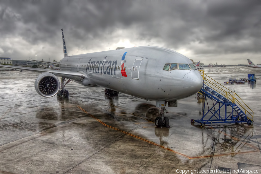 American Airlines Boeing 777-323(ER) (N730AN) | Photo 101990