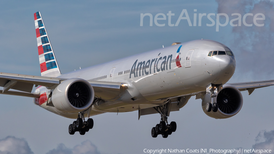 American Airlines Boeing 777-323(ER) (N730AN) | Photo 221454