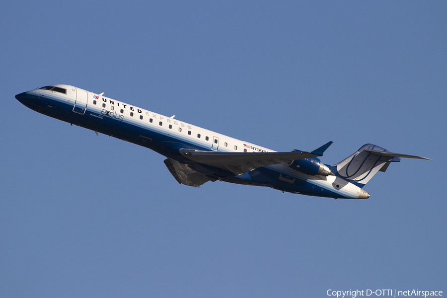 United Express (SkyWest Airlines) Bombardier CRJ-701ER (N730SK) | Photo 334140