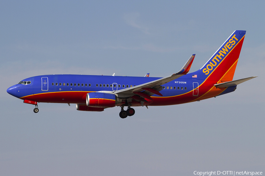 Southwest Airlines Boeing 737-7H4 (N730SW) | Photo 341129