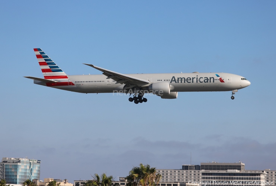 American Airlines Boeing 777-323(ER) (N731AN) | Photo 305440