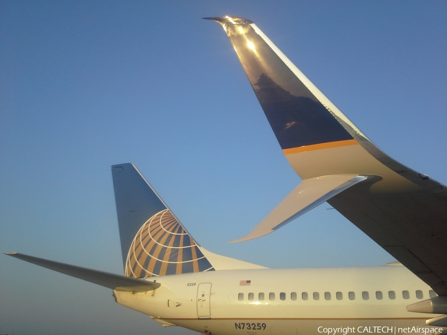 United Airlines Boeing 737-824 (N73259) | Photo 48445