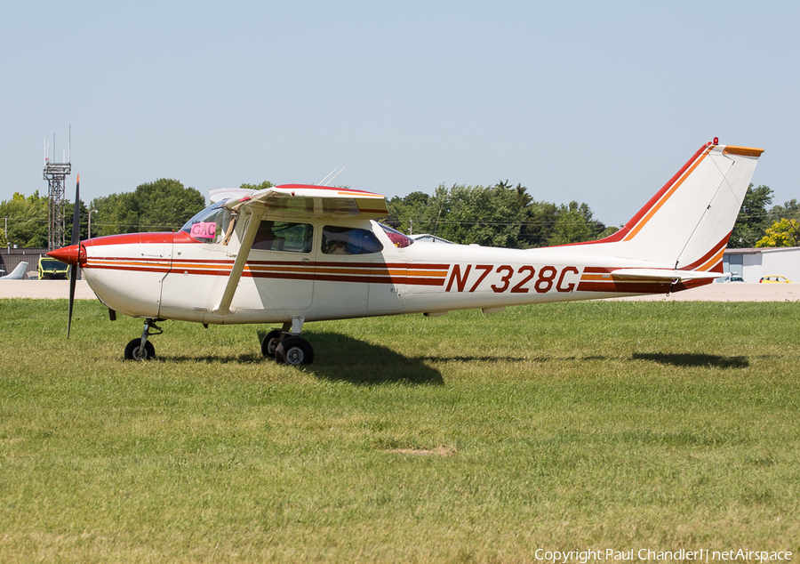(Private) Cessna 172K Skyhawk (N7328G) | Photo 88582