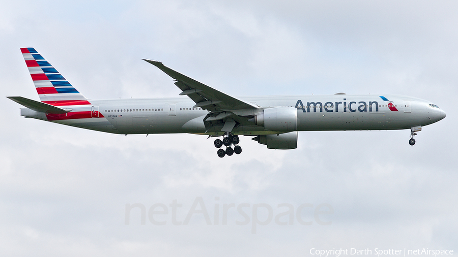 American Airlines Boeing 777-323(ER) (N732AN) | Photo 267136