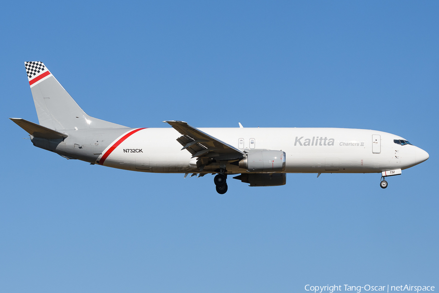 Kalitta Charters II Boeing 737-405(SF) (N732CK) | Photo 590152