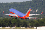 Southwest Airlines Boeing 737-7H4 (N733SA) at  Birmingham - International, United States