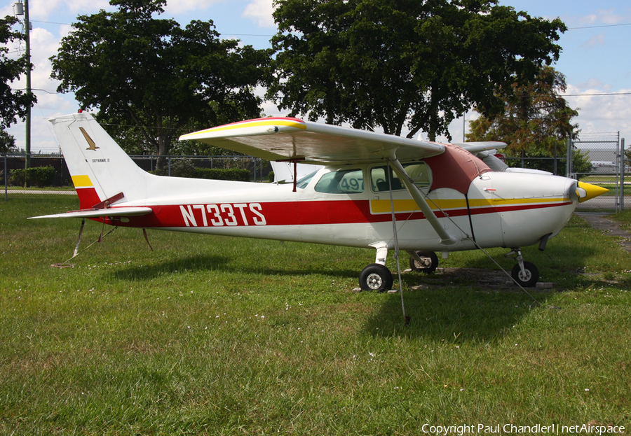 (Private) Cessna 172N Skyhawk II (N733TS) | Photo 491989
