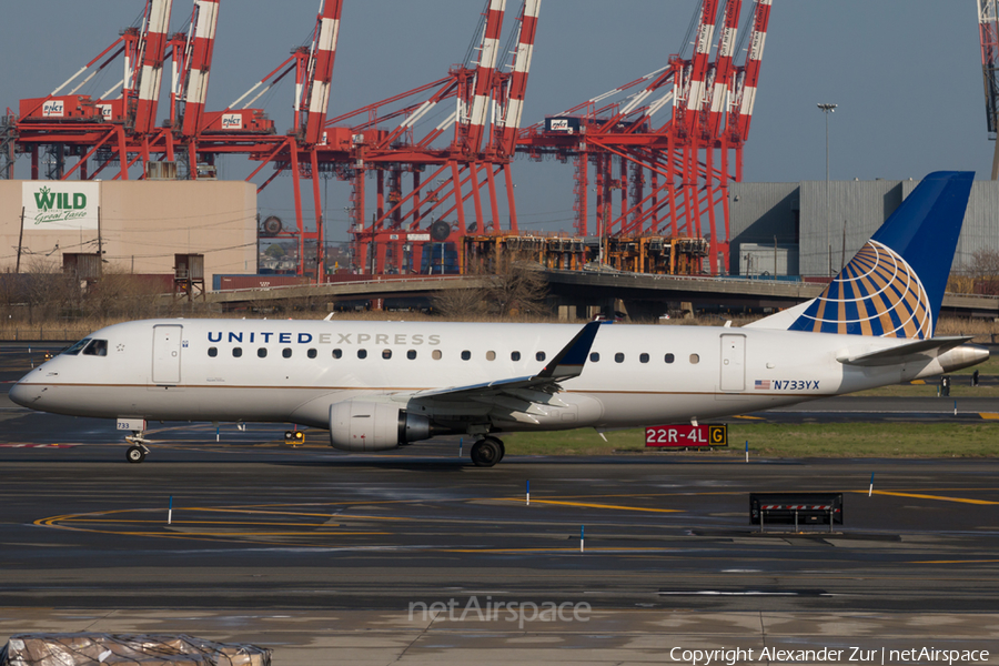 United Express (Republic Airlines) Embraer ERJ-175LR (ERJ-170-200LR) (N733YX) | Photo 158704