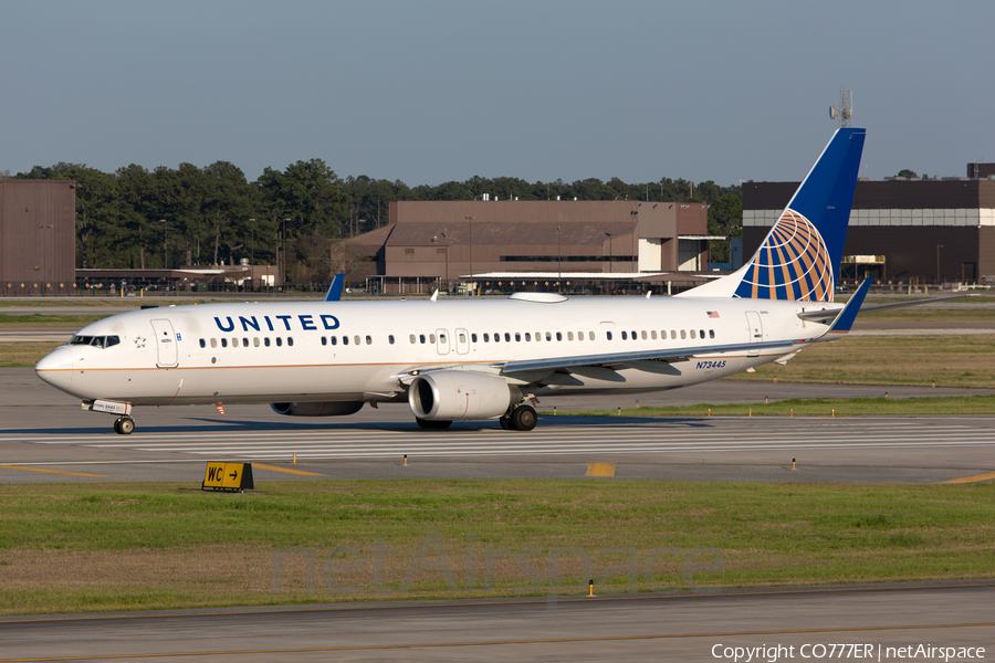 United Airlines Boeing 737-924(ER) (N73445) | Photo 43374