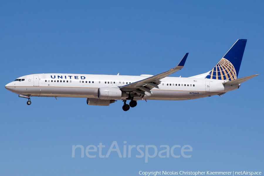 United Airlines Boeing 737-924(ER) (N73445) | Photo 127261