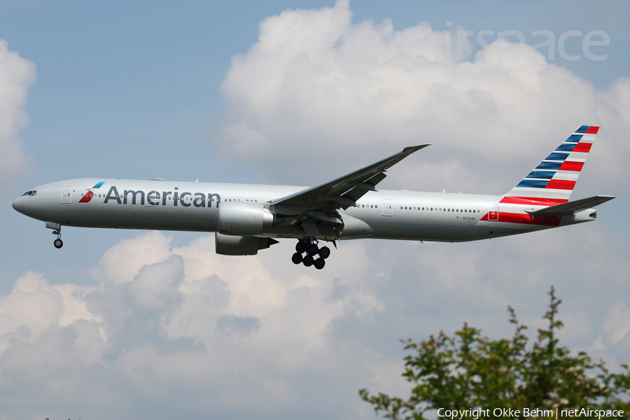 American Airlines Boeing 777-323(ER) (N734AR) | Photo 335229