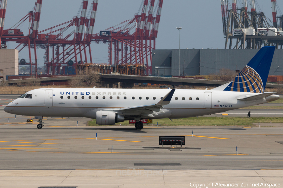 United Express (Republic Airlines) Embraer ERJ-175LR (ERJ-170-200LR) (N736YX) | Photo 158662