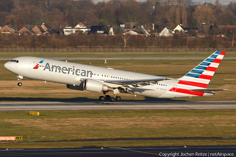 American Airlines Boeing 767-323(ER) (N7375A) | Photo 36215