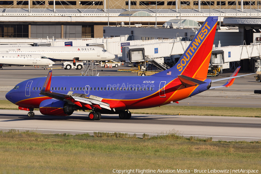 Southwest Airlines Boeing 737-7H4 (N737JW) | Photo 84951