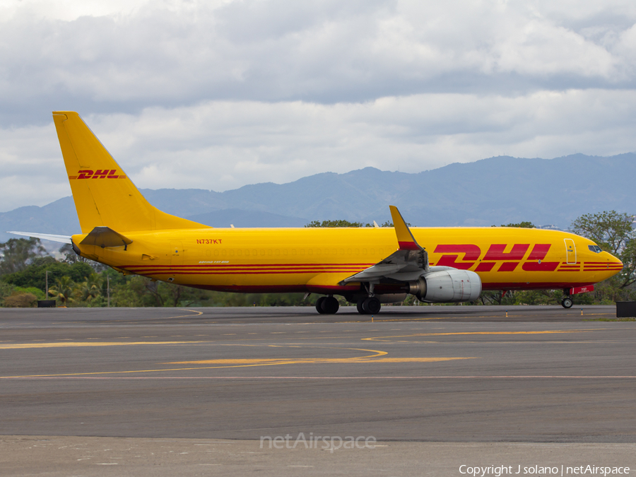 DHL (iAero Airways) Boeing 737-86N(BDSF) (N737KT) | Photo 503873