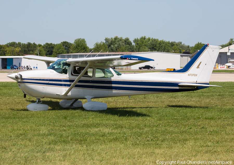 (Private) Cessna 172N Skyhawk (N737QX) | Photo 88589