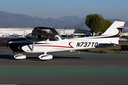 Clipper Aviation (USA) Cessna 172N Skyhawk (N737TQ) at  Van Nuys, United States