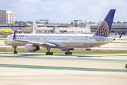 United Airlines Boeing 757-33N (N73860) at  Los Angeles - International, United States