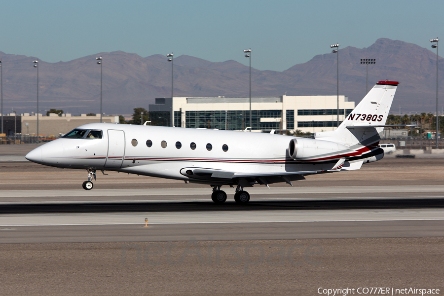 NetJets Gulfstream G200 (N738QS) | Photo 38795