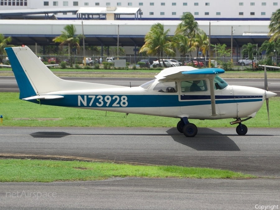 (Private) Cessna 172N Skyhawk (N73928) | Photo 517157