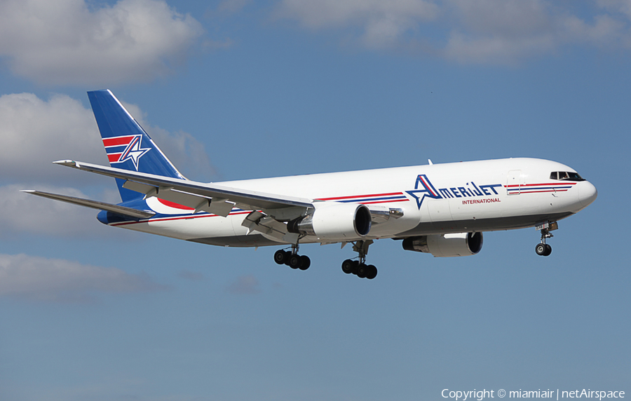 Amerijet International Boeing 767-232(BDSF) (N739AX) | Photo 17223