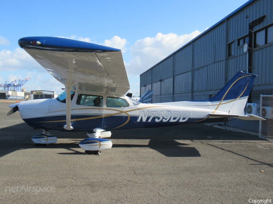 Benitez Aviation Flight School Cessna 172N Skyhawk (N739DD) | Photo 561262