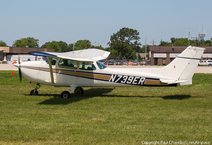 (Private) Cessna 172N Skyhawk (N739ER) | Photo 88591