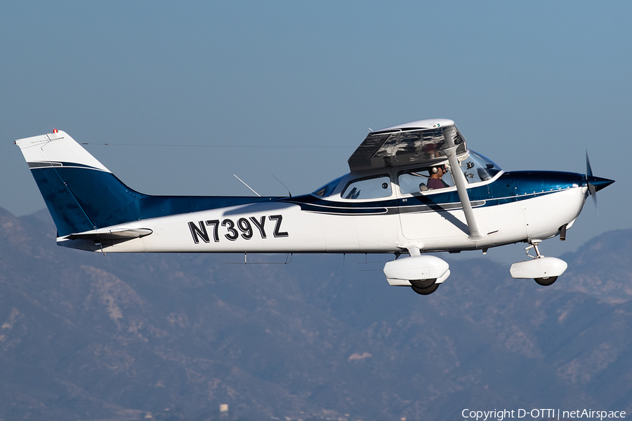 (Private) Cessna 172N Skyhawk II (N739YZ) | Photo 541417