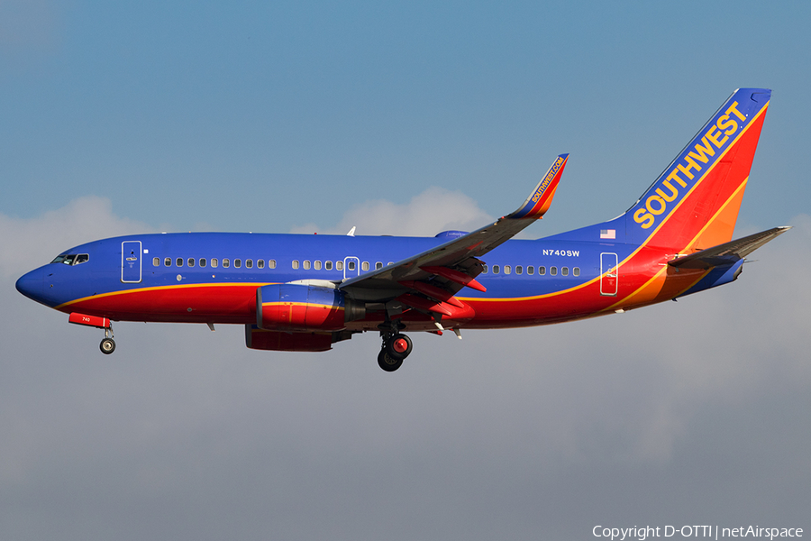 Southwest Airlines Boeing 737-7H4 (N740SW) | Photo 143751