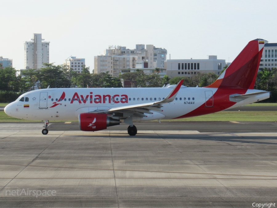 Avianca Airbus A319-132 (N741AV) | Photo 321122