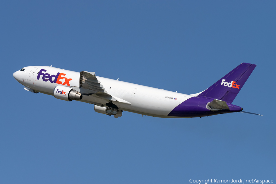 FedEx Airbus A300F4-622R (N742FD) | Photo 244973