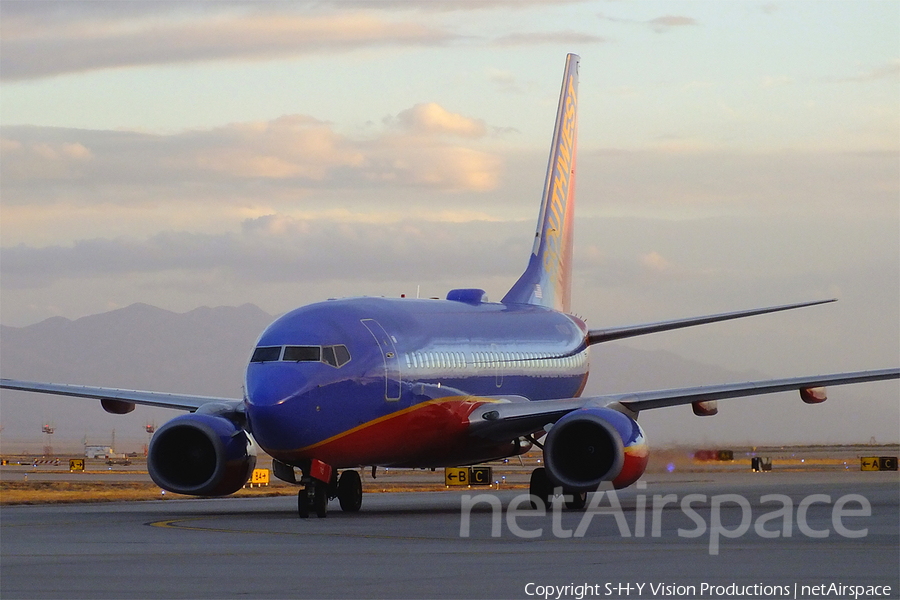 Southwest Airlines Boeing 737-7H4 (N743SW) | Photo 21549