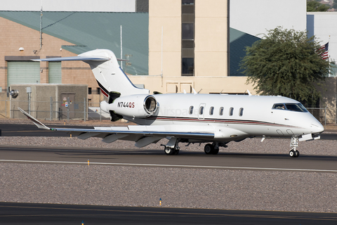 NetJets Bombardier BD-100-1A10 Challenger 350 (N744QS) at  Scottsdale - Municipal, United States