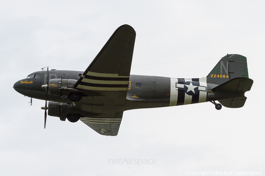 (Private) Douglas C-47A Skytrain (N74589) | Photo 329456
