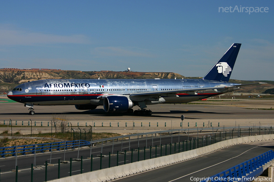 AeroMexico Boeing 777-2Q8(ER) (N745AM) | Photo 44586