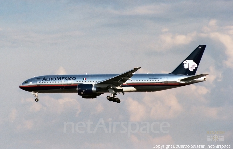 AeroMexico Boeing 777-2Q8(ER) (N745AM) | Photo 174266