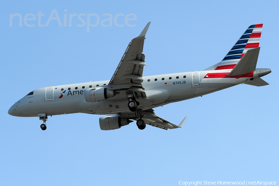 American Eagle (Envoy) Embraer ERJ-170SE (ERJ-170-100SE) (N745JB) | Photo 674113