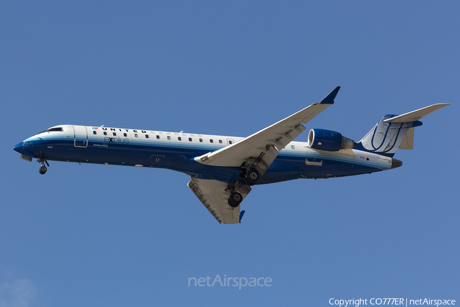 United Express (SkyWest Airlines) Bombardier CRJ-701ER (N745SK) | Photo 10192