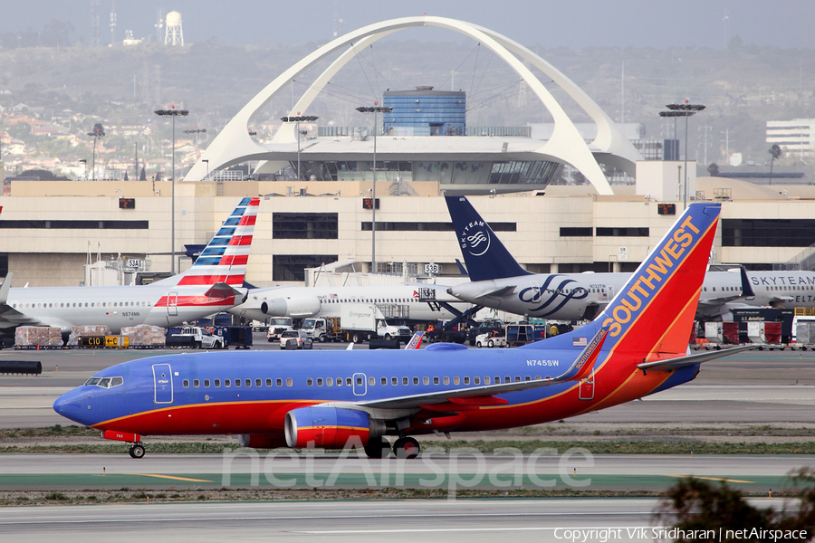 Southwest Airlines Boeing 737-7H4 (N745SW) | Photo 98900